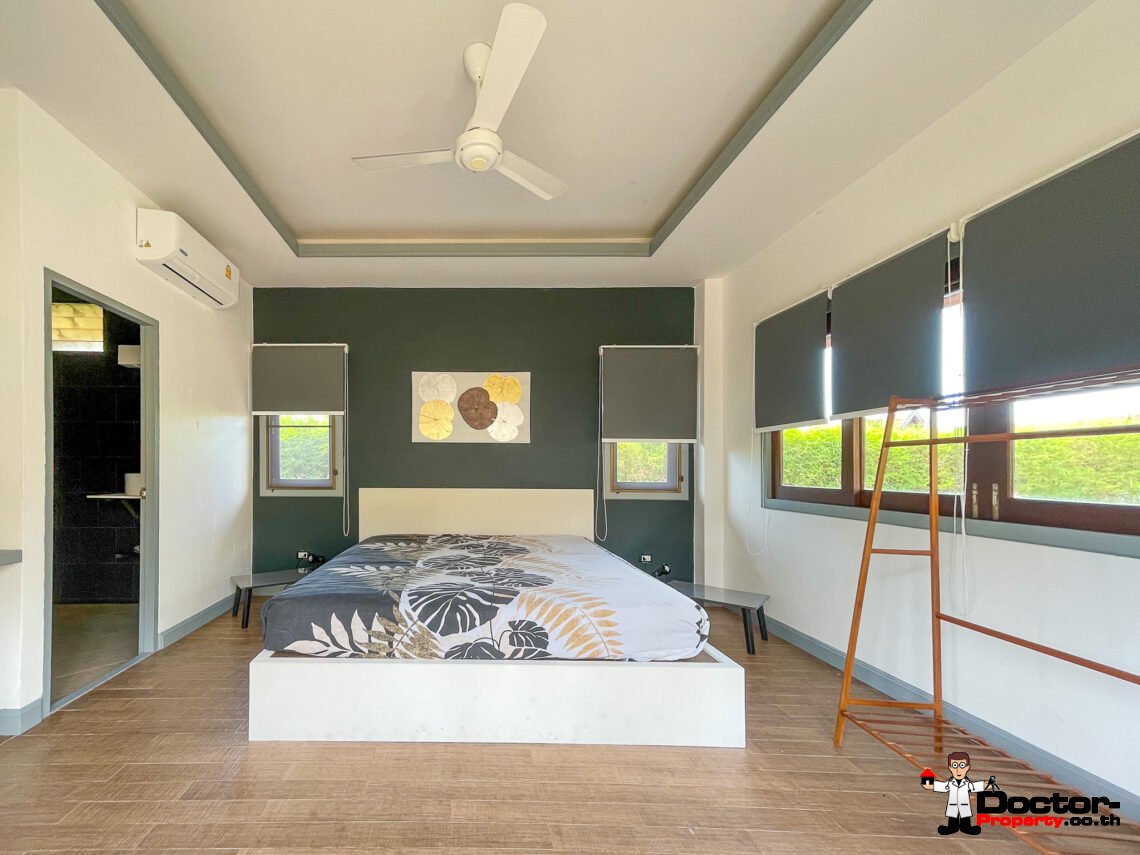 Spacious 5 Bedroom Private Pool Villa with Sea View – Bo Phut, Koh Samui – For Sale